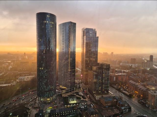 2 Bed & Bath Available in Deansgate Square