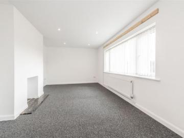 2 bed Bungalow To Let