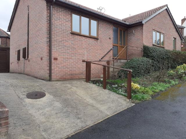 2 Bed detached Bungalow