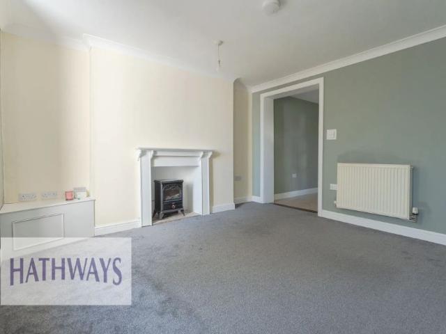2 bed end of terrace house to rent in Caepalish, Pontnewynydd, NP4