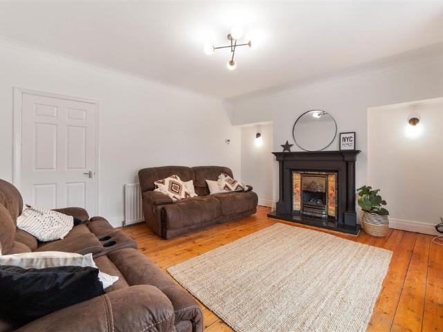 2 bed end of terrace house to rent in Hedley Terrace, Gosforth, NE3