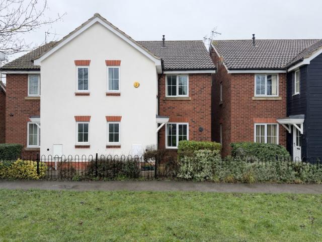 2 bed end of terrace house to rent in Swindale Close, West Bridgford, Nottingham, Nottinghamshire, NG2 £1,000 per month
