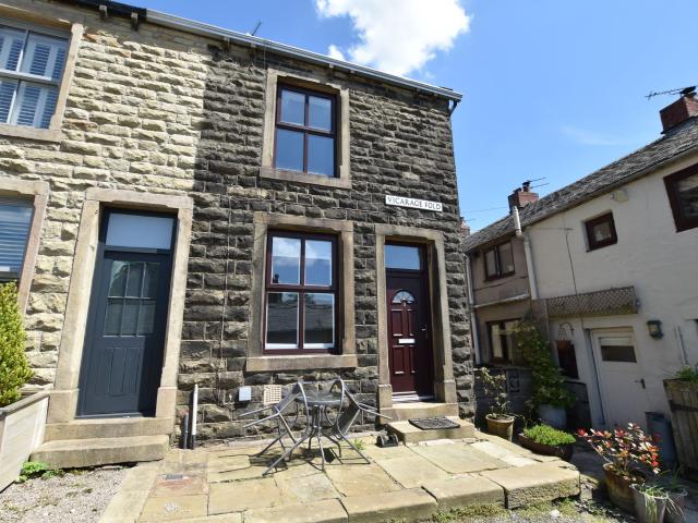 2 bed end of terrace house to rent in Vicarage Fold, Wiswell, BB7