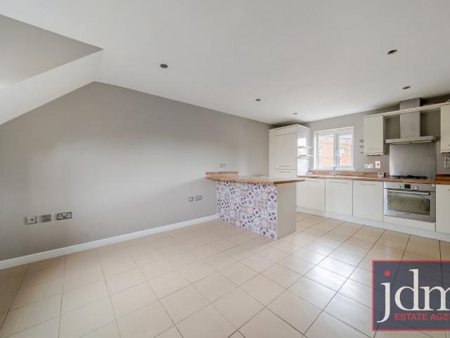 2 bed First Floor Flat to Let for rent in Bromley