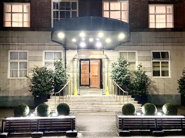 2 bed flat Mayfair £923 pw bills included