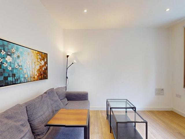 2 bed flat, modern interior design, ASAP!