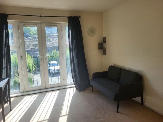 2 Bed Flat, Monea Hall, CV1