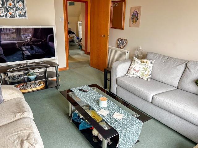 2 Bed Flat, Old Aberdeen, AB24