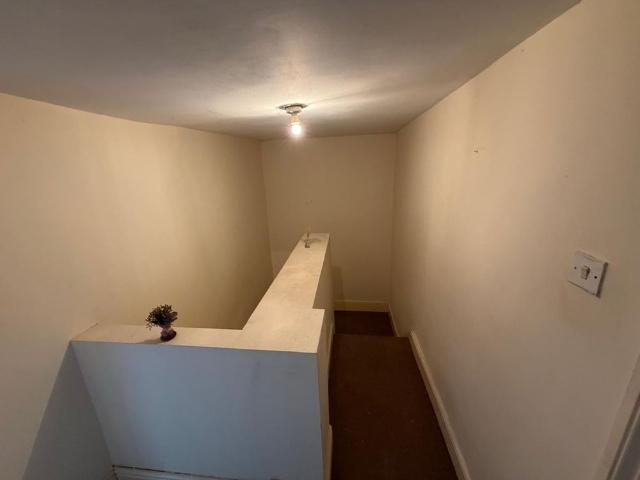 2 Bed Flat, Old Chester Road, CH42