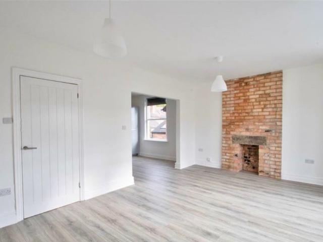 2 Bed Flat, Osborne Avenue, NG5