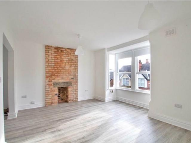 2 Bed Flat, Osborne Avenue, NG5