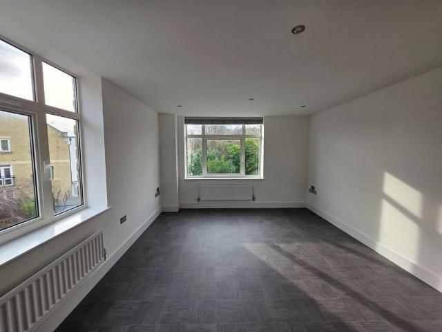 2 Bed Flat, Osborne Mews, S11