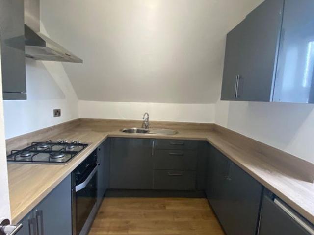 2 Bed Flat Available in M14 from 01St July
