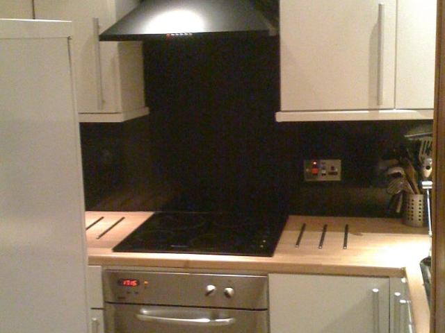 2 bed flat available Meadows