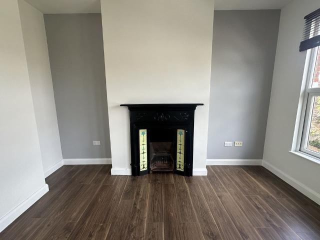 2 Bed Flat, Alexandra Park Road, N10
