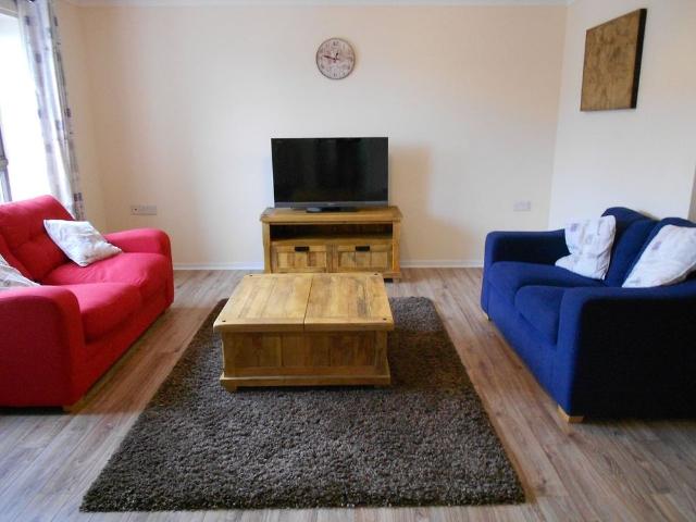 2 Bed Flat, Ardarroch Close, AB24