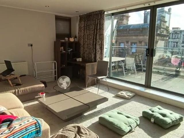 2 Bed Flat, Buchanan St, G1