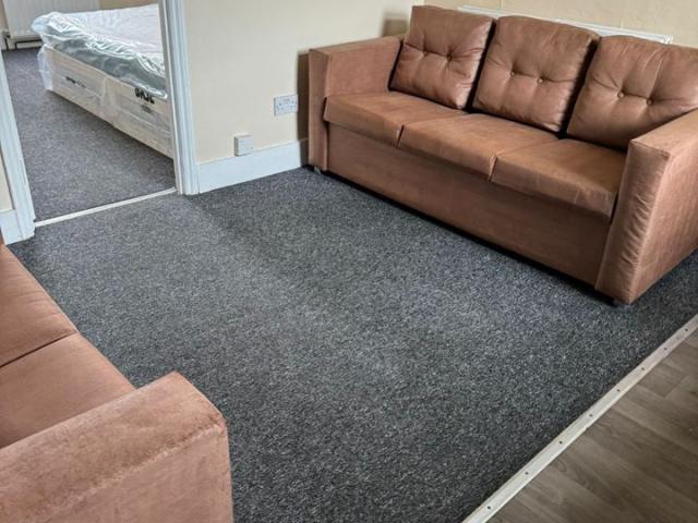 2 Bed Flat, Buckingham Road, IG1