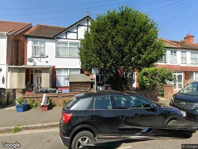 2 Bed Flat, Bulstrode Ave, TW3