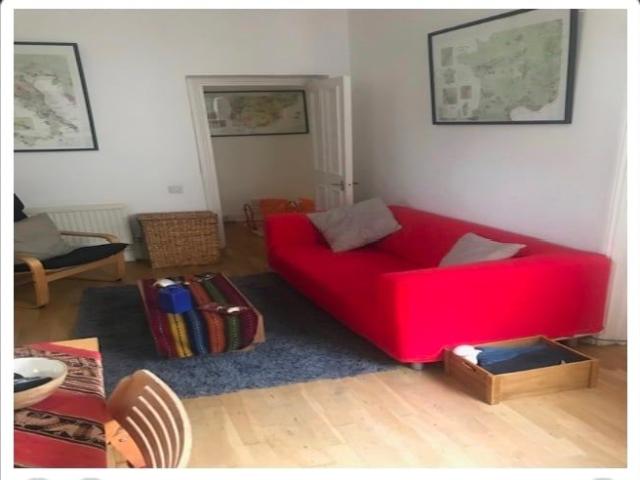 2 Bed Flat, Bedford Road, SW4