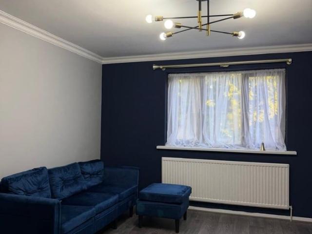 2 Bed Flat, Brewery Close, HA0