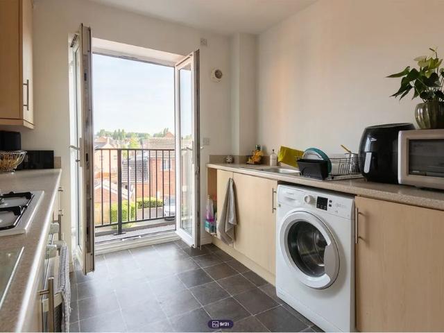 2 Bed Flat, Cape Hill, B66
