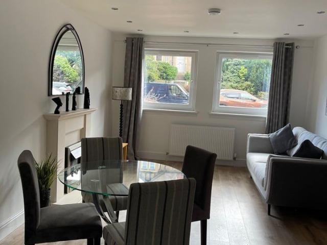 2 Bed Flat, Craighouse Gardens, EH10