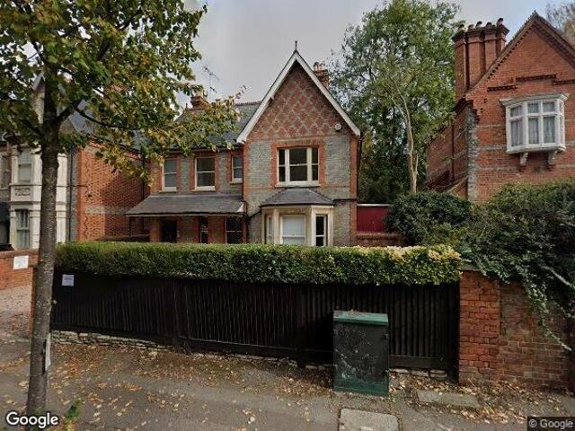 2 Bed Flat, Craven Road, RG1