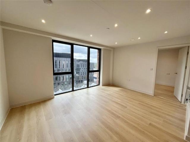 2 Bed Flat, Dutton Street, M3