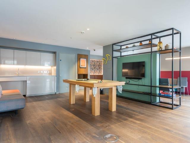 2 Bed Flat, Exhibition Way, HA9