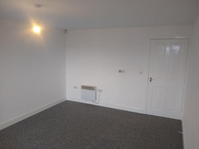 2 Bed Flat, Fitzhubert Road, S2