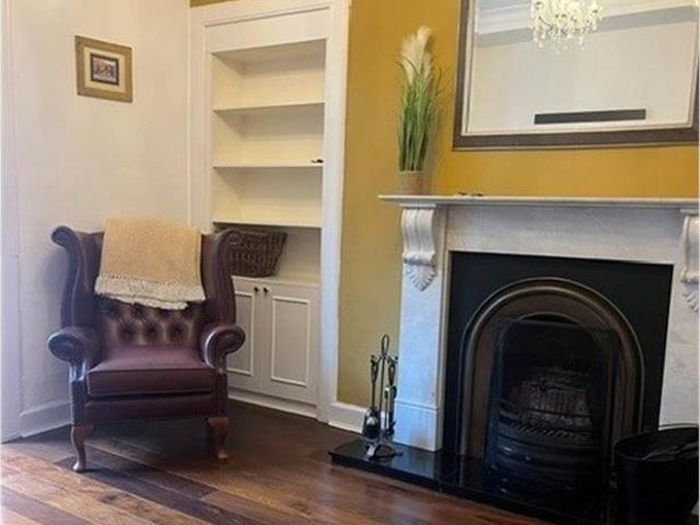2 bed flat for rent in Fettes