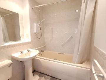 Edinburgh, Shetland - Lift, Equipped kitchen