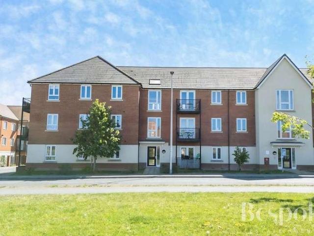 2 bed flat for sale