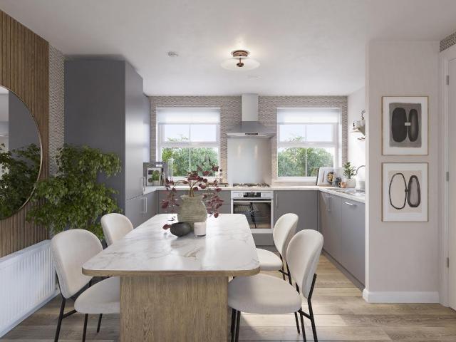 2 bed flat for sale