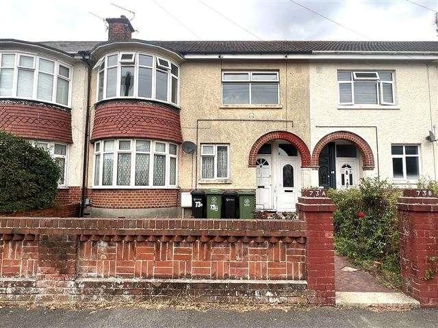 2 bed flat for sale
