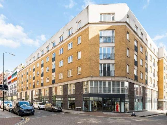 2 bed flat for sale