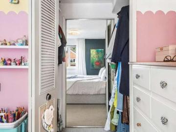2 bed flat for sale