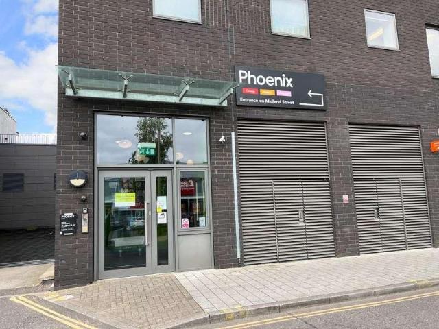 2 bed flat for sale