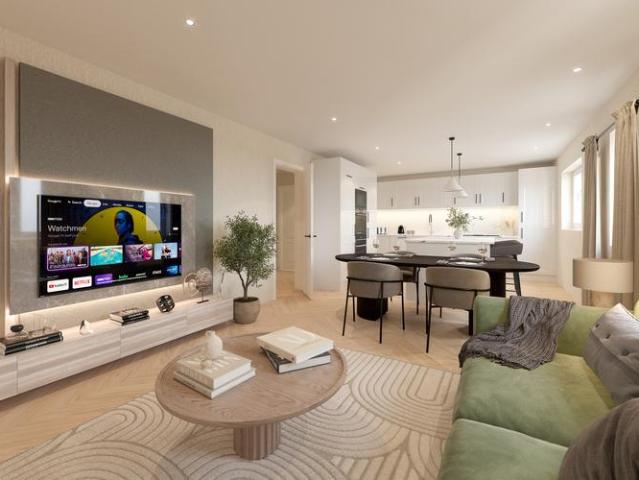 2 bed flat for sale
