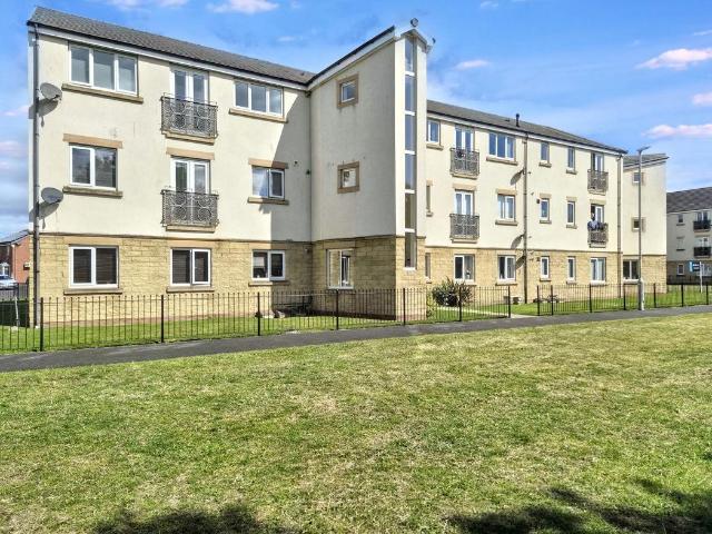 2 bed flat for sale