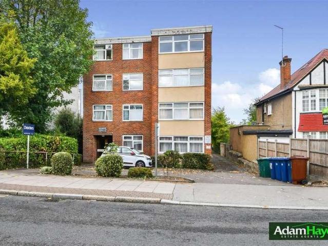 2 bed flat for sale