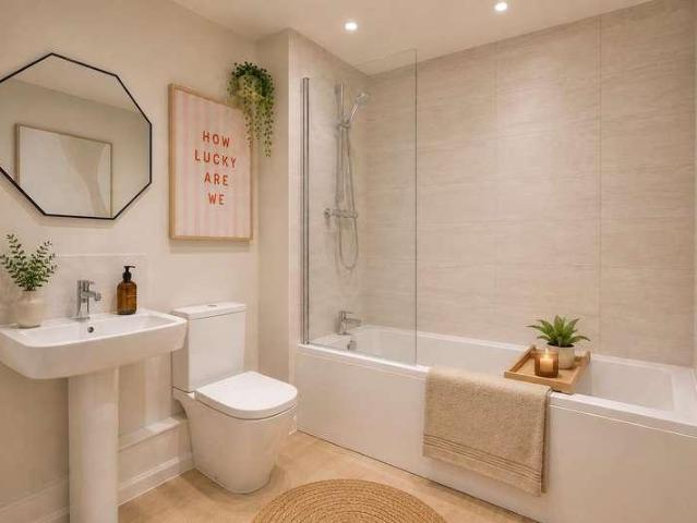 2 bed flat for sale