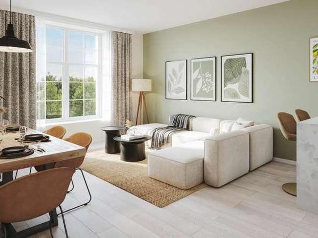 2 bed flat for sale