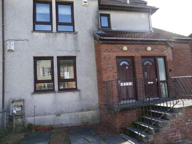 2 bed flat for sale
