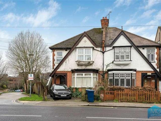 2 bed flat for sale