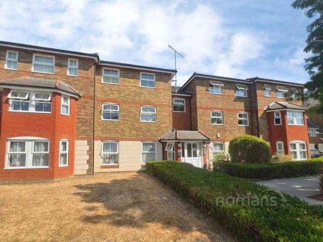 2 bed flat for sale