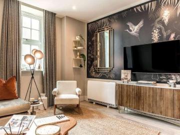2 bed flat for sale