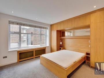 2 bed flat for sale