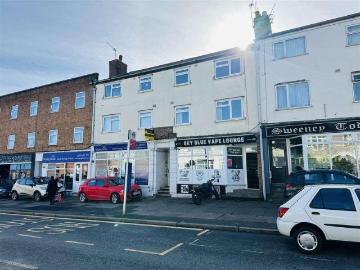 2 bed flat for sale